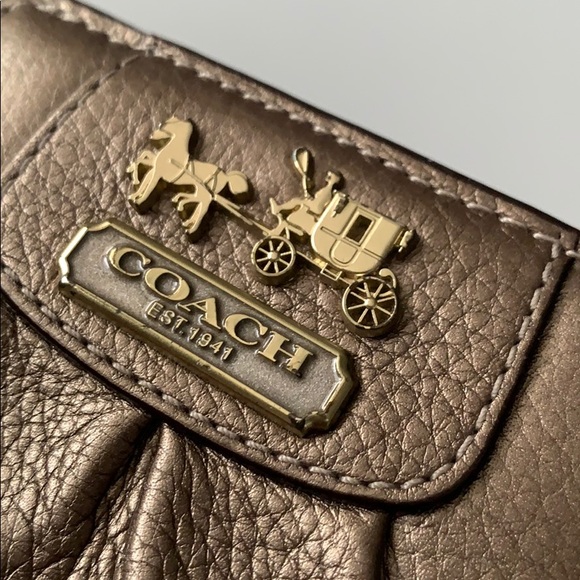 Coach Compact Wallet - Picture 5 of 8